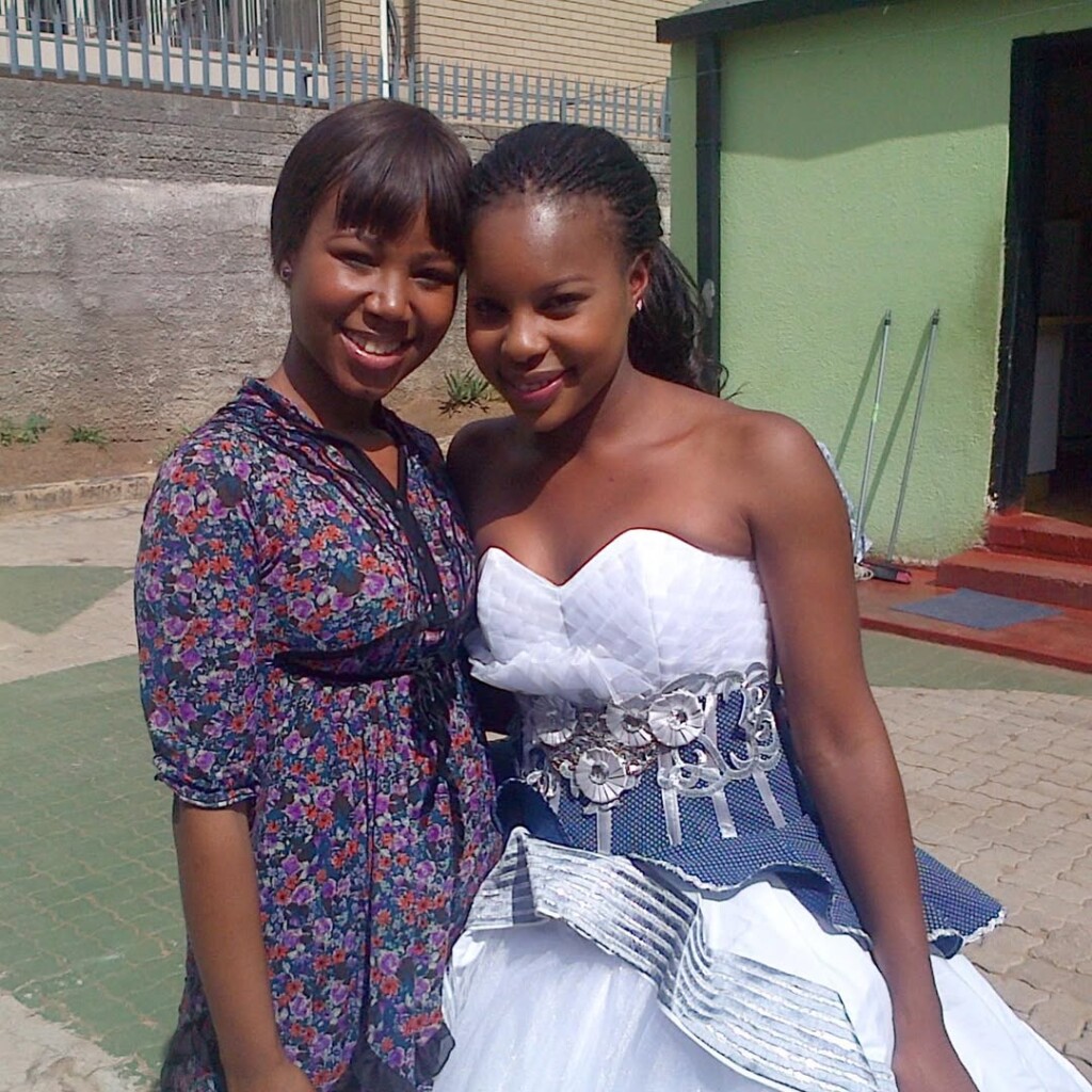 Mapitsi and Lizzy