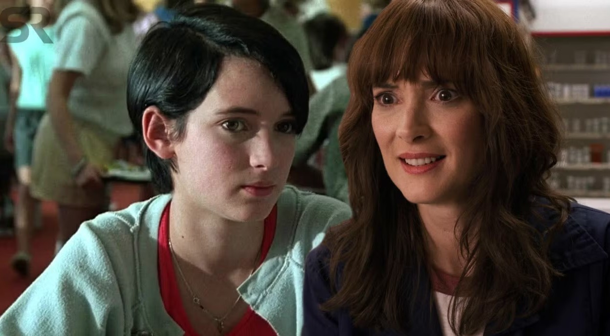 https://sharpsharpit.africa/wp-content/uploads/2025/07/STRANGER-THINGS.-Winona-Ryder-as-Joyce-Byers-in-STRANGER-THINGS11